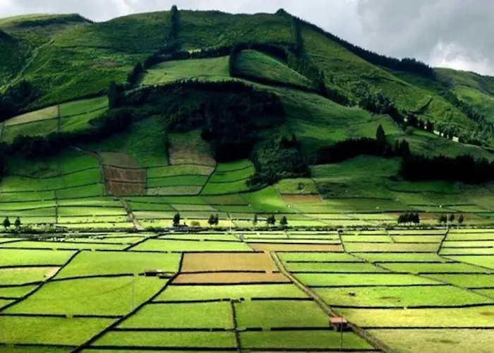 Country house Casadavinhagrande Biscoitos (Terceira)